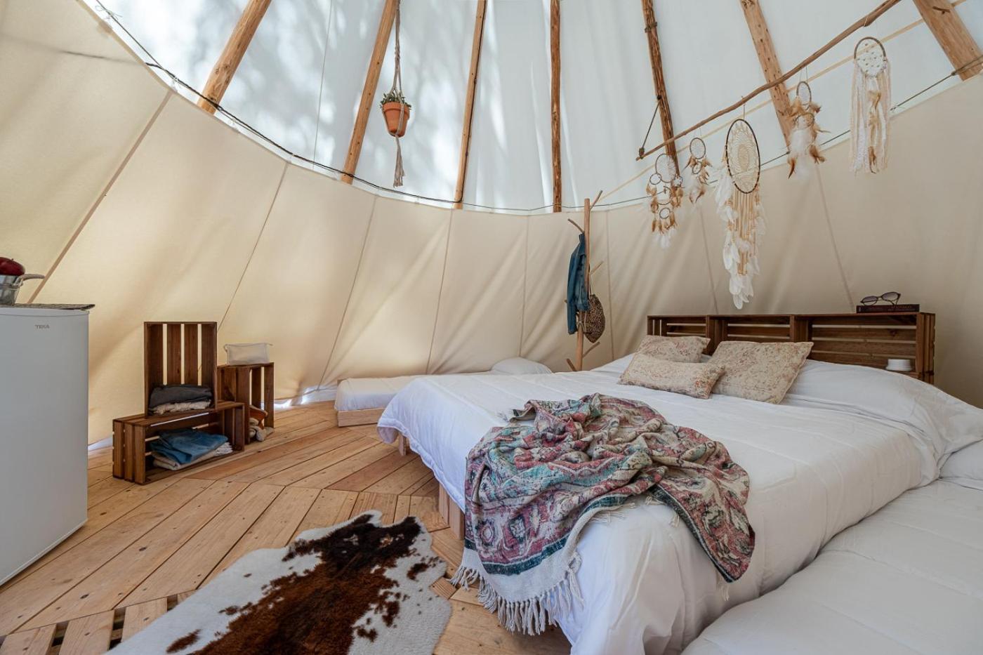 Camping Estival Torre De La Mora Tamarit Eksteriør billede