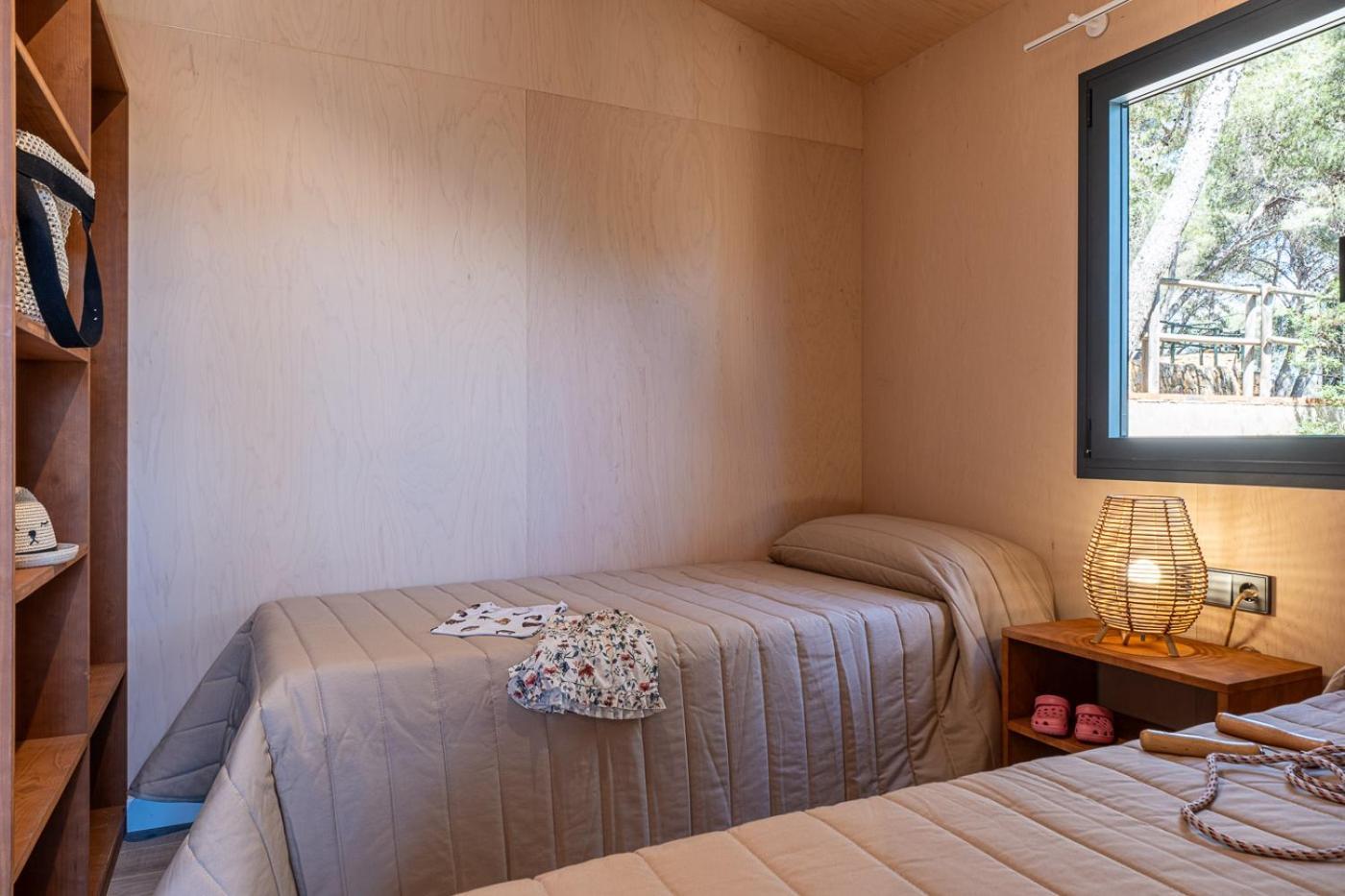 Camping Estival Torre De La Mora Tamarit Eksteriør billede