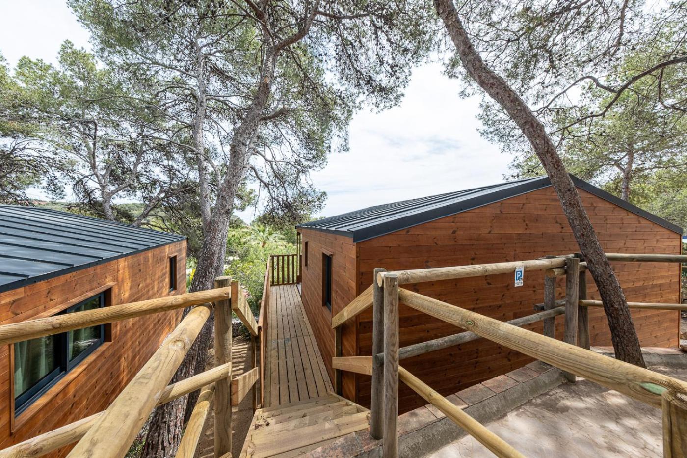 Camping Estival Torre De La Mora Tamarit Eksteriør billede