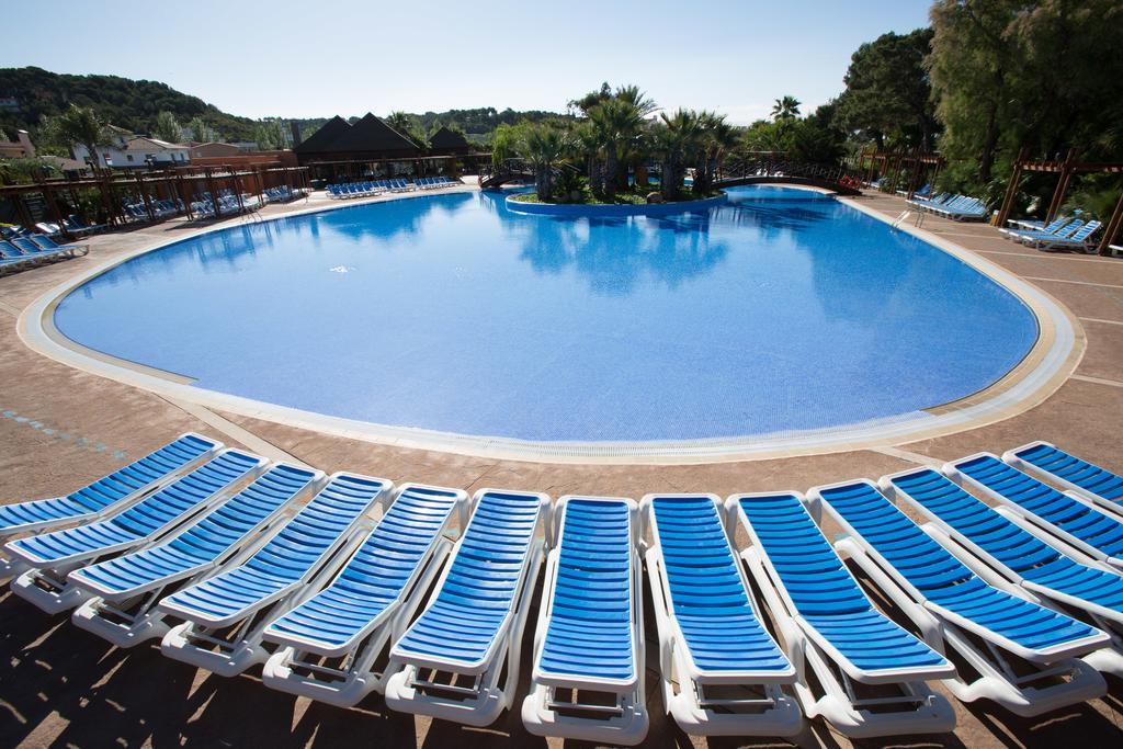 Camping Estival Torre De La Mora Tamarit Eksteriør billede